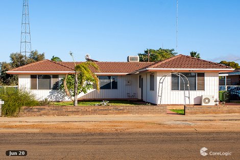 14 Memorial Ave, Mukinbudin, WA 6479