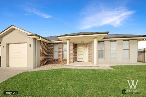 10 Rothery St, Eglinton, NSW 2795