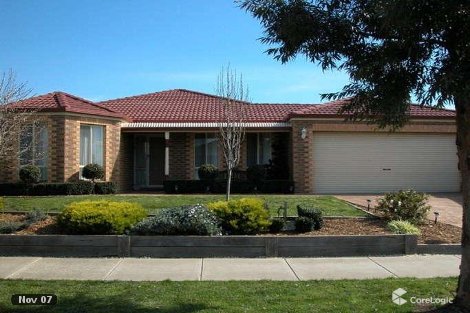 3 Horsham Dr, Cranbourne East, VIC 3977