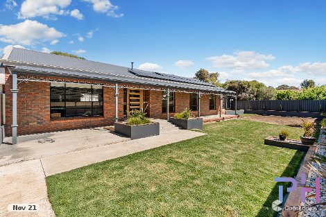 10 Tennyson St, Quarry Hill, VIC 3550