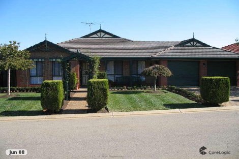 11 Pinehurst Ct, Craigmore, SA 5114