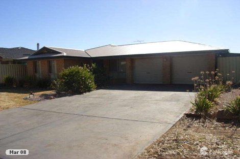 18 Moulds Cres, Smithfield, SA 5114