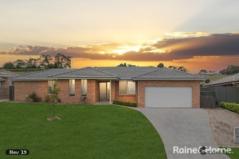 22 Napper Cl, Moss Vale, NSW 2577