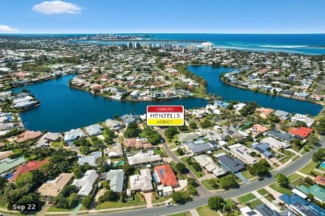 19 Sir Joseph Banks Dr, Pelican Waters, QLD 4551