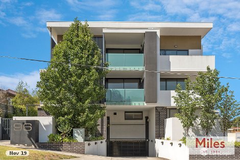 11/96 Hawdon St, Heidelberg, VIC 3084