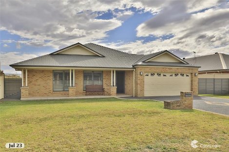 13 Connel Dr, Heddon Greta, NSW 2321