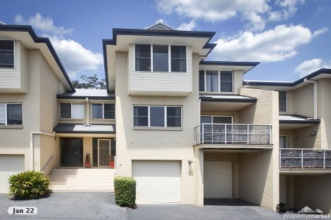 18/8-10 Jarrett St, North Gosford, NSW 2250