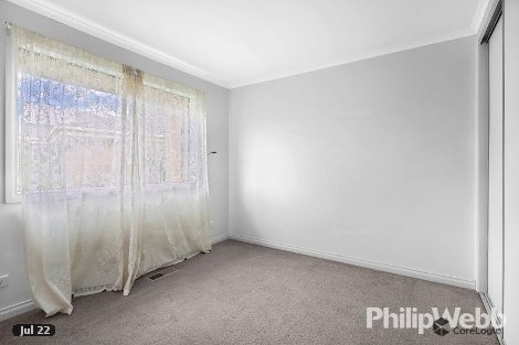 60 Winyard Dr, Mooroolbark, VIC 3138