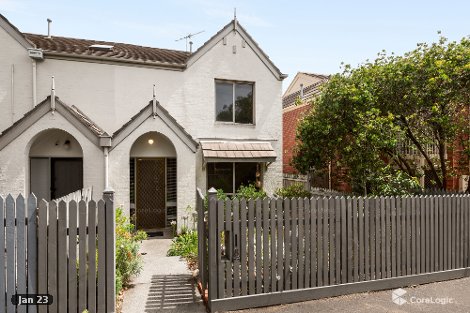 8 Youlden St, Kensington, VIC 3031