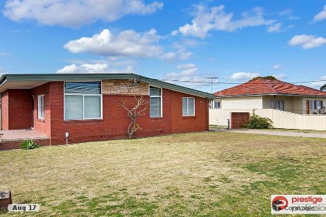 40 Market St, Moorebank, NSW 2170