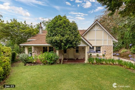 8 Stonehenge Ave, Stirling, SA 5152