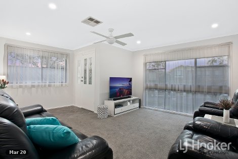 28 Ben Lomond St, Bossley Park, NSW 2176