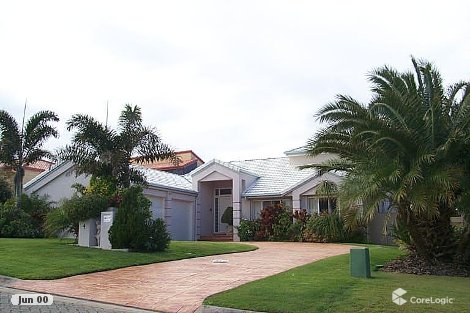 4 Tropicana Rise, Castaways Beach, QLD 4567