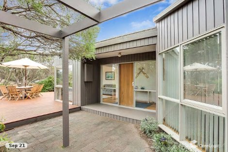 35 Dana Ave, Blairgowrie, VIC 3942