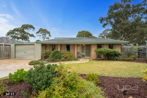 40 Chelmsford Way, Melton West, VIC 3337