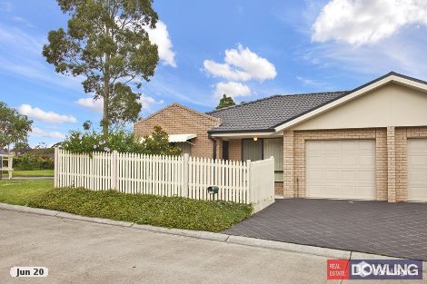 1/2 Deakin Cl, Maryland, NSW 2287