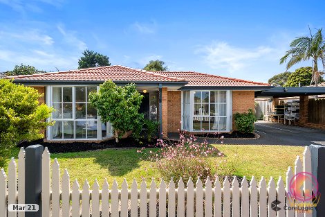 11 Hoop Pine Ct, Cranbourne North, VIC 3977