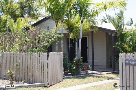 32 Rasmussen Ave, Hay Point, QLD 4740