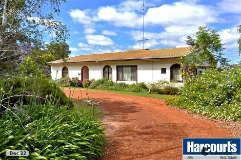 33 Shenton Rd, Burekup, WA 6227