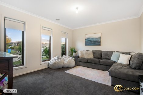 69 John Russell Rd, Cranbourne West, VIC 3977