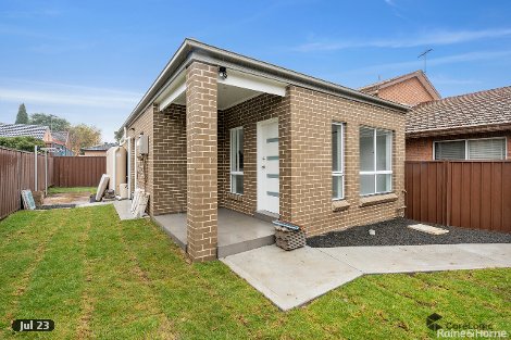 17 Dalpra Cres, Bossley Park, NSW 2176