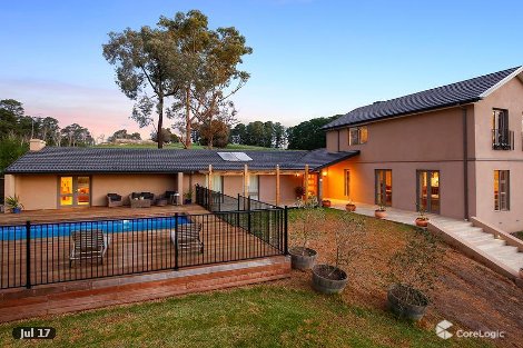 50 Victoria Rd, Wandin North, VIC 3139