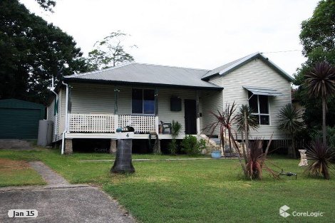 4 Lake Rd, Fennell Bay, NSW 2283