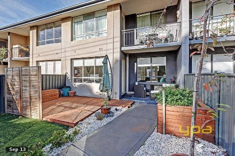 3/3 Hargreaves Cres, Braybrook, VIC 3019