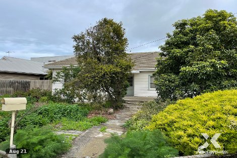 13 Conifer Ave, Brooklyn, VIC 3012