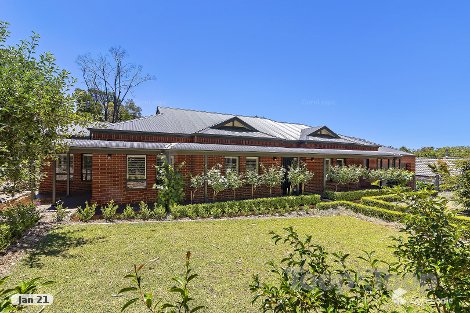 17 Wright Rd, Crafers, SA 5152