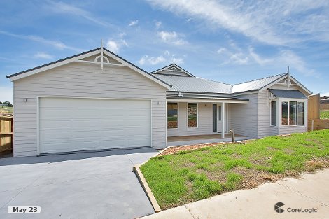 59 Empire Ave, Drouin, VIC 3818