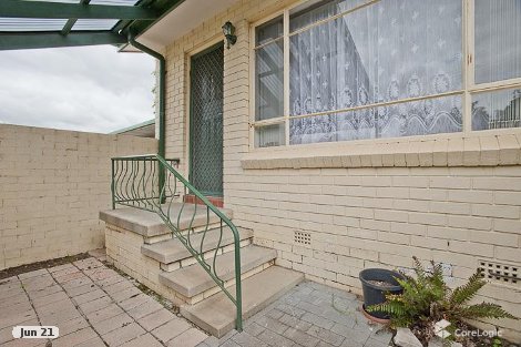 1/17 Moore St, Queanbeyan, NSW 2620