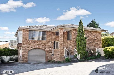 2/6 Owen Ct, Lindisfarne, TAS 7015