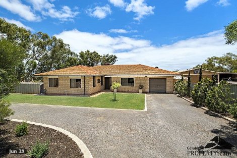 8 Stuart Rd, Moresby, WA 6530