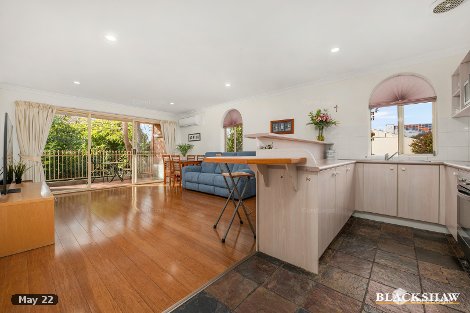 4 Dover Ct, Phillip, ACT 2606