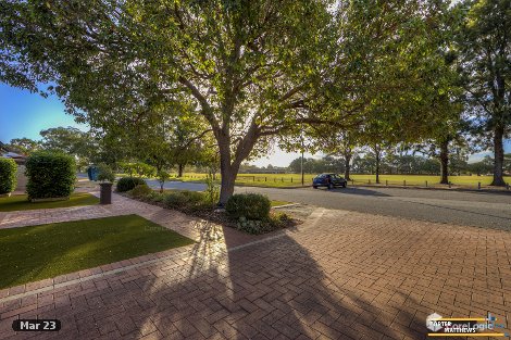 22 Grand Pde, Redcliffe, WA 6104