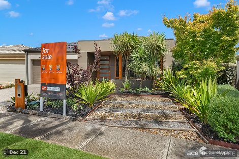 8 Berington Dr, Williams Landing, VIC 3027