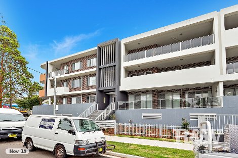 204/83 Lawrence St, Peakhurst, NSW 2210