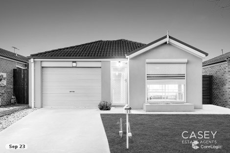 11 Greenaway Tce, Cranbourne East, VIC 3977