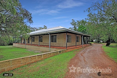 33 Roberts Rd, Leschenault, WA 6233