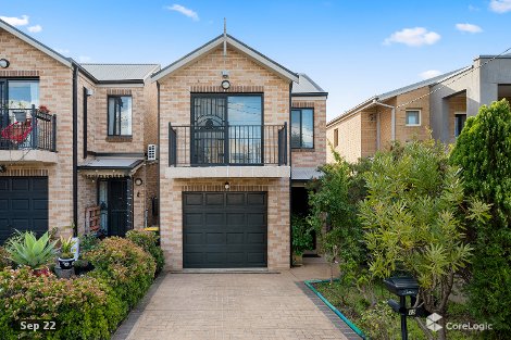 15 Aubrey St, Ingleburn, NSW 2565