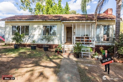 2 Jarril Pl, Koongamia, WA 6056