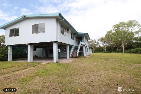 2 Dolphin Cres, Taylors Beach, QLD 4850