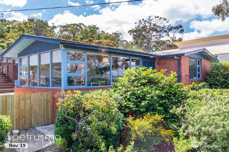 130 Derwent Ave, Lindisfarne, TAS 7015