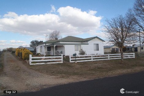 30 Oban St, Guyra, NSW 2365