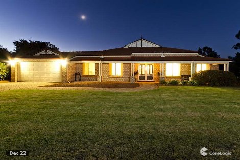 4 Coachmans Pl, Roleystone, WA 6111