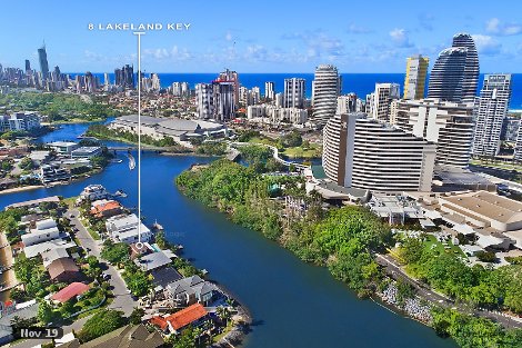 8 Lakeland Key, Broadbeach Waters, QLD 4218