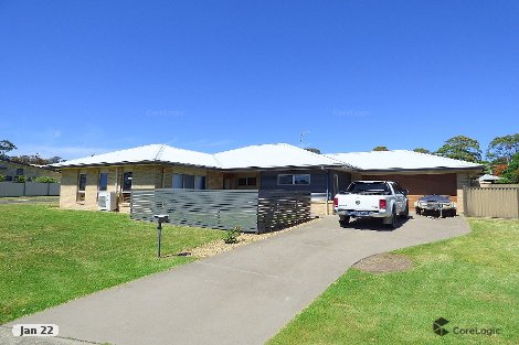 9 Wave St, Eden, NSW 2551