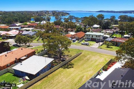 32 Collendina Rd, Gwandalan, NSW 2259