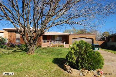 36 Cobb St, Tolland, NSW 2650